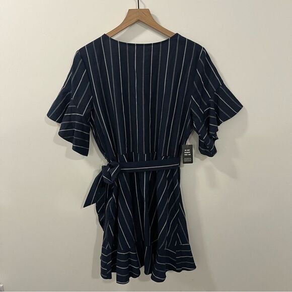 Express New, Ruffle Sleeve, Blue with White Stripe Size Large Wrap Dress - Picture 10 of 14